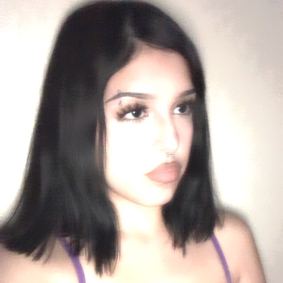sharlize_garcia